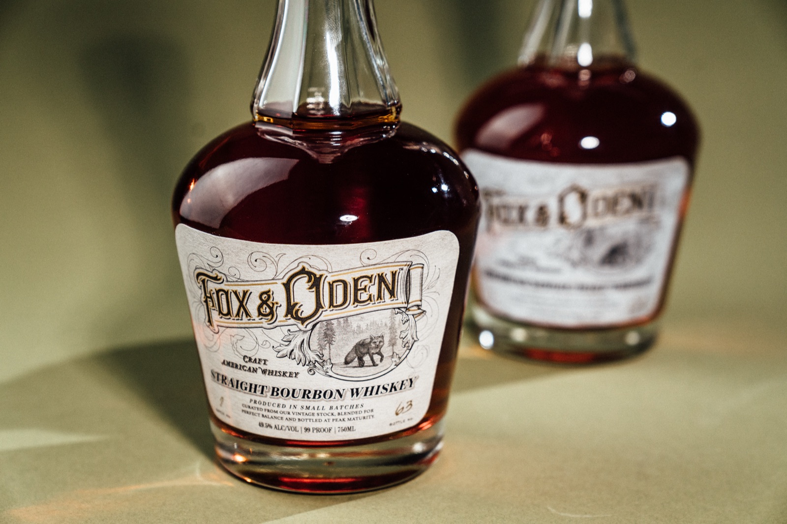 Fox & Oden Straight Bourbon Whiskey bottle